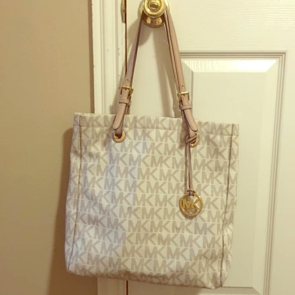 Michael Kors Handbags - White Leather Michael Kors tote purse